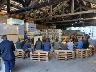 Pomeriggio di formazione Knauf per applicatori di cartongesso.
Grazie ai clienti presenti e allo staff Knauf per la partecipazione.
#knauf #cartongesso #chiavenna